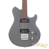 Ernie Ball Music Man Axis Sport MM90 Gray #G13301 - Used Ernie Ball Music Man Axis Sport MM90 Gray #G13301 - Used