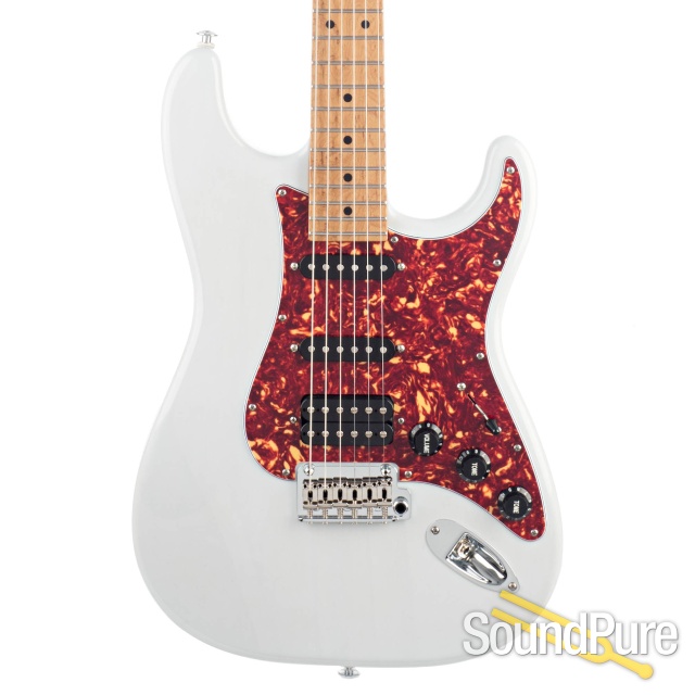 Suhr Classic S Paulownia Trans Sonic Blue #66846 — image 1