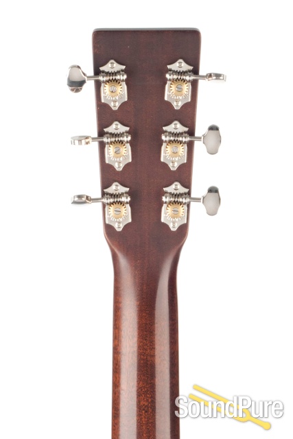 Martin 000-18 Sitka/Mahogany Acoustic Guitar #1986863 - Used — image 7