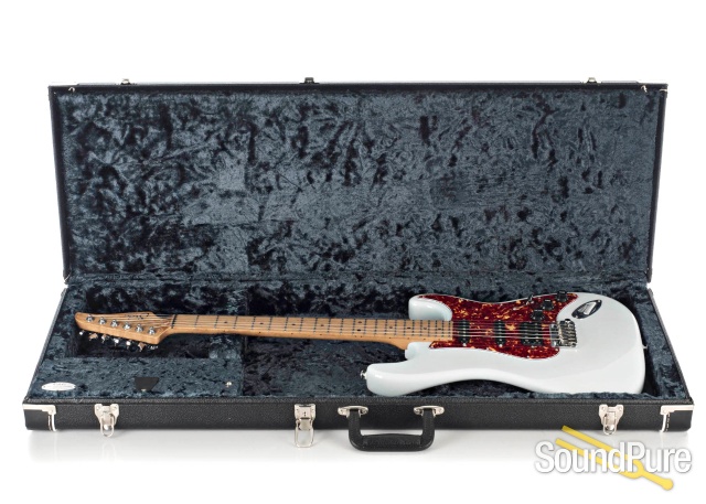 Suhr Classic S Paulownia Trans Sonic Blue Guitar #66843 — image 4