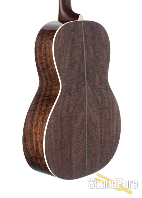 Santa Cruz 000 Spruce/Walnut Acoustic Guitar #5931 — image 2