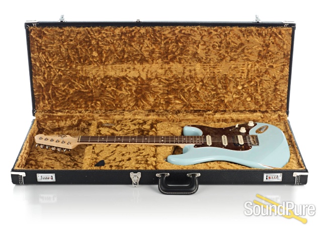 Tuttle Worn Custom Classic S Daphne Blue #670 - Used — image 4