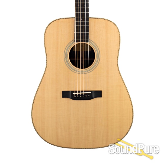 Eastman E8D Sitka/Rosewood Acoustic Guitar #11035223 - Used — image 1