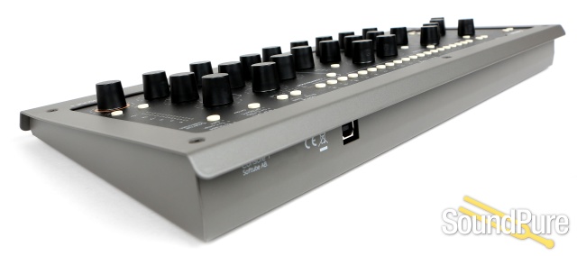 Softube Console 1 MK II Control Surface — image 3