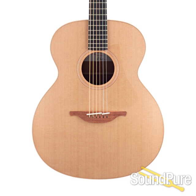 Lowden O-22, Cedar/Mahogany Acoustic Guitar #25198 - Used — image 1