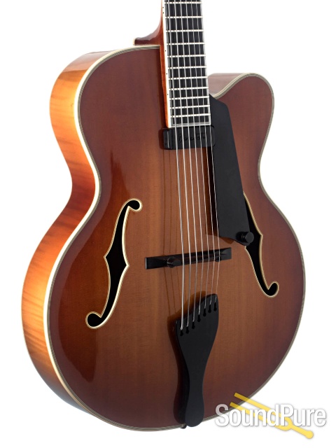 Benedetto Custom 7-String Archtop Guitar #40197 - Used — image 3