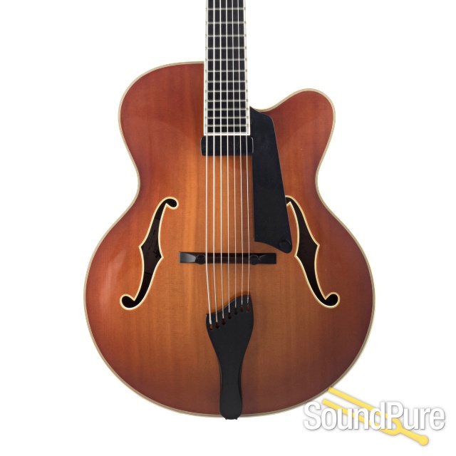 Benedetto Custom 7-String Archtop Guitar #40197 - Used