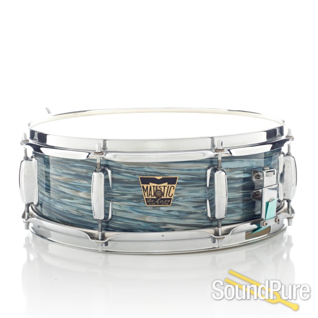 Majestic 4pc 1960s De Luxe Vintage Drum Set - Aqua Strata — image 8