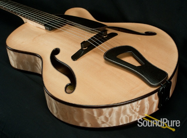 Tom Bills Natura Deluxe 16" Archtop Guitar — image 17