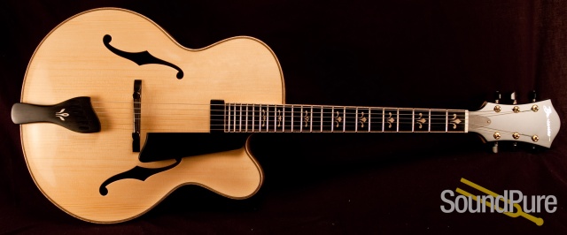 Buscarino Artisan SP05105310 Archtop Guitar - USED - MINT! — image 9