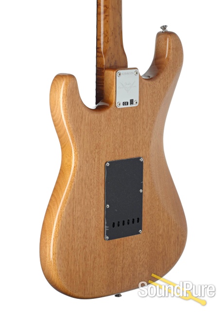 Fender CS Mahogany Stratocaster Guitar #CZ546526 - Used — image 2