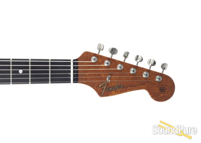 Fender CS Mahogany Stratocaster Guitar #CZ546526 - Used — image 7