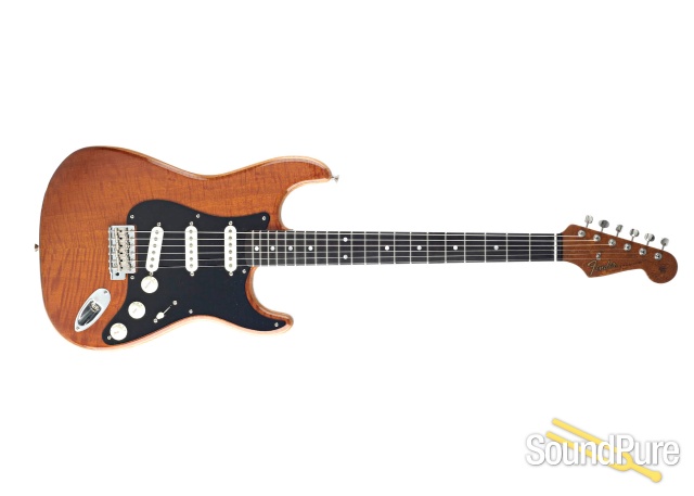 Fender CS Mahogany Stratocaster Guitar #CZ546526 - Used — image 8