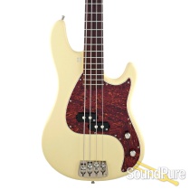 Sandberg California II VS Passive Aged Creme Bass #39803 Sandberg California II VS Passive Aged Creme Bass #39803