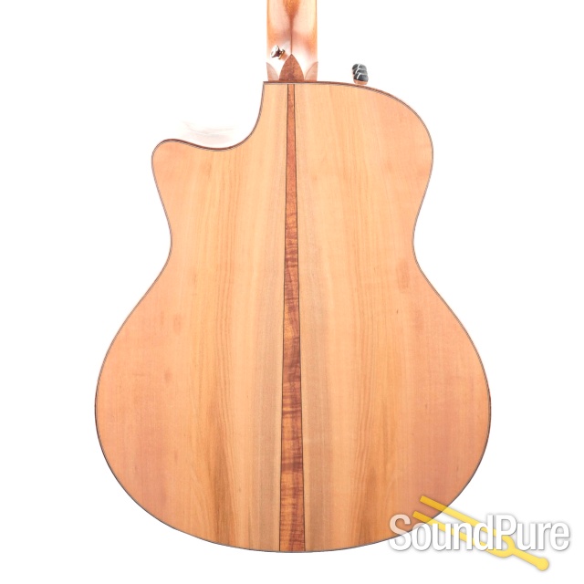 Taylor Custom Grand Symphony Guitar #1102105147 - Used — image 7