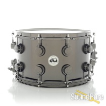 DW 8x14 Collectors Black Satin over Brass Snare Drum-Black DW 8x14 Collectors Black Satin over Brass Snare Drum-Black