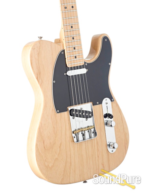 Fender American Standard Telecaster Guitar #Z9325031 - Used — image 2