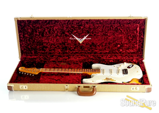 Fender CS Limited 1956 Heavy Relic Strat #CZ553323 - Used — image 4