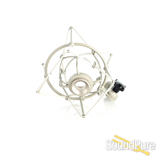 Neumann TLM 67 Microphone + EA87 Shock Mount - Used — image 4