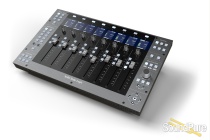 Solid State Logic UF8 Motorized DAW Controller Solid State Logic UF8 Motorized DAW Controller