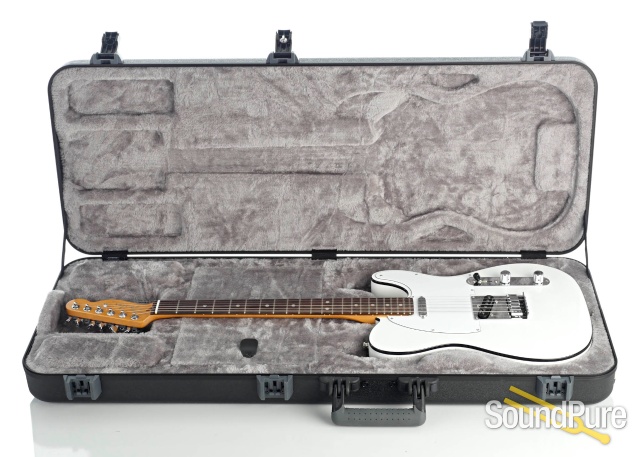 Fender AM Ultra Telecaster Pearl White #US210078314 - Used — image 4