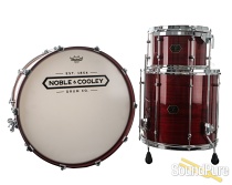 Noble & Cooley 3pc Walnut Ply Drum Set-Translucent Red Noble & Cooley 3pc Walnut Ply Drum Set-Translucent Red