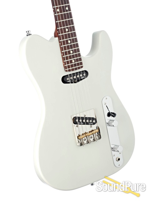 Godin Stadium HT Electric Guitar #22243118 - Used — image 2