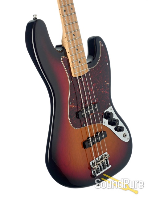 Fender American Standard Jazz Bass #Z9329023 - Used — image 2