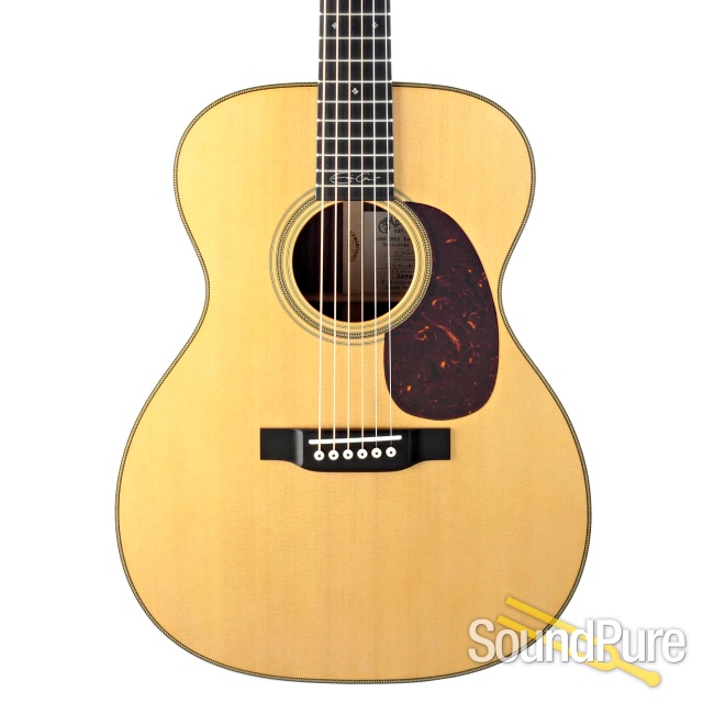 Martin 000-28 Eric Clapton Acoustic Guitar #2417156 - Used — image 1