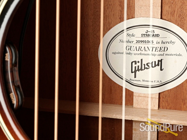 Gibson J-45 Standard Sitka/Mahogany Guitar #20991065 - Used — image 2