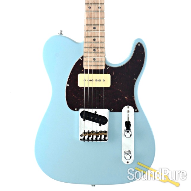 G&L ASAT Classic Bluesboy Himalayan Blue #CLF069841 - Used — image 1