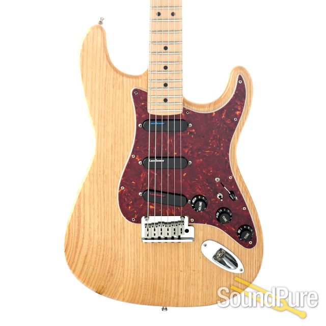 1992 Fender Deluxe Plus Stratocaster Guitar #N1062544 - Used — image 1