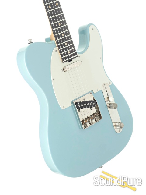 Tuttle Standard Classic T Sonic Blue Guitar #STD-185 - Used — image 5