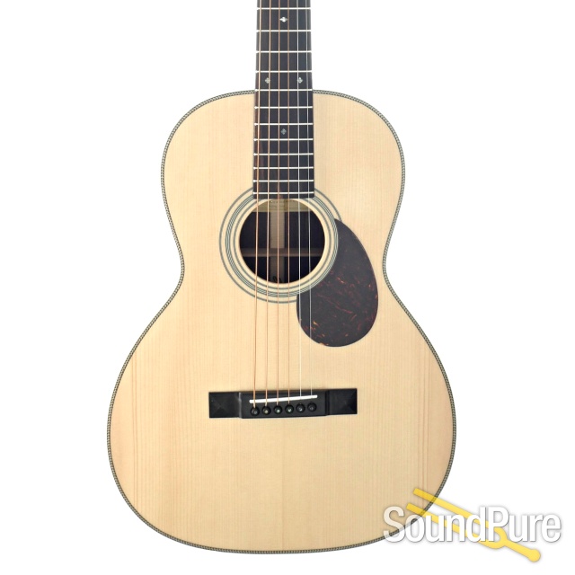 Eastman E20OO Adirondack/Rosewood Acoustic #M2207360 — image 1