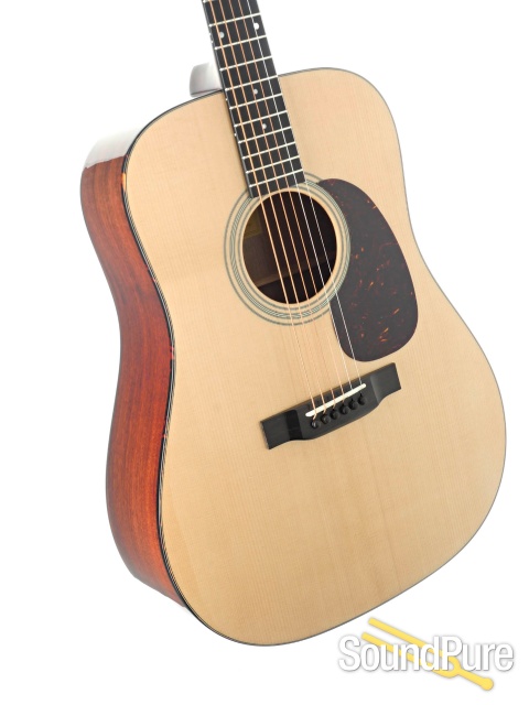 Eastman E10D Addy/Mahogany Acoustic Guitar #M2126662 — image 3