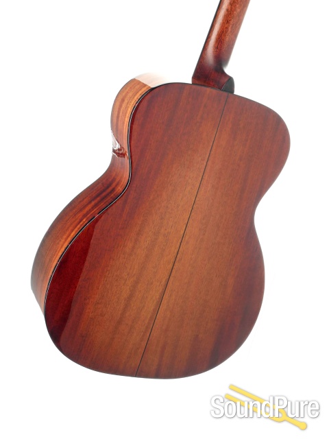 Eastman E10OM Adirondack/Mahogany Acoustic #M2206048 — image 3