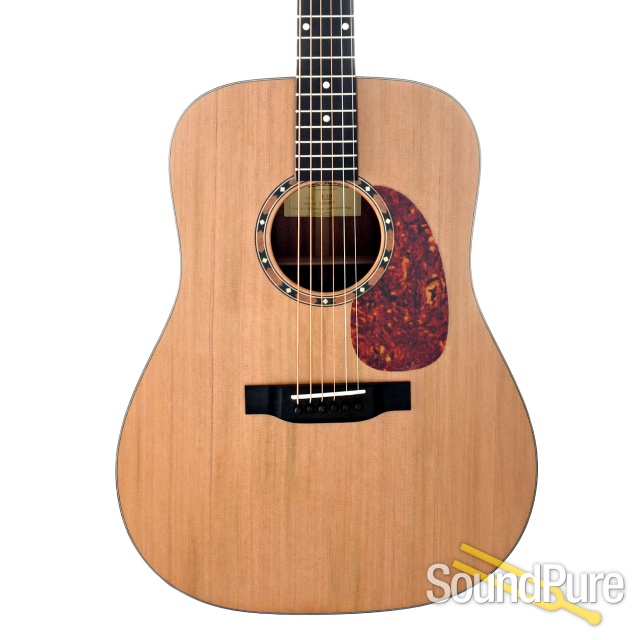 Eastman E2D Cedar/Sapele Dreadnought #M2208125 — image 1