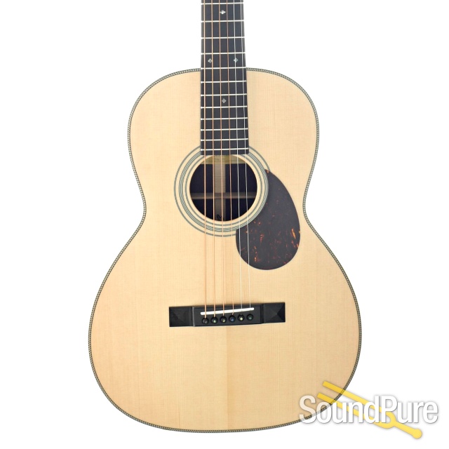 Eastman E20OO Adirondack/Rosewood Acoustic #M2148165 — image 1