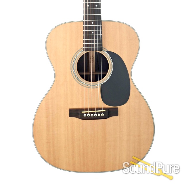 Martin 000-28 Sitka/Rosewood Acoustic #1068735 - Used — image 1