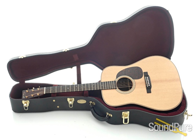 Martin Modern Deluxe D-28E Acoustic Guitar #2349771 - Used — image 5