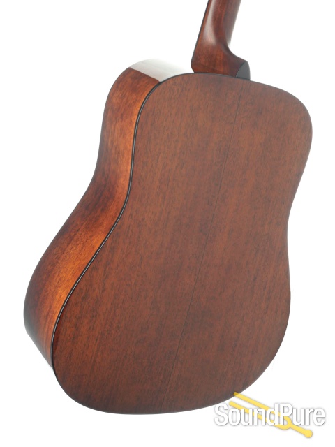Martin D-18 Standard Acoustic Guitar #2562583 - Used — image 4