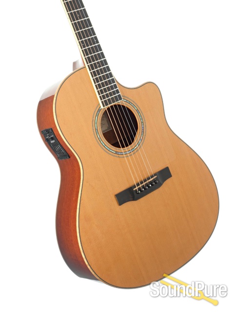 1999 Larrivee LV-05 Cutaway Acoustic Guitar #34854 - Used — image 3