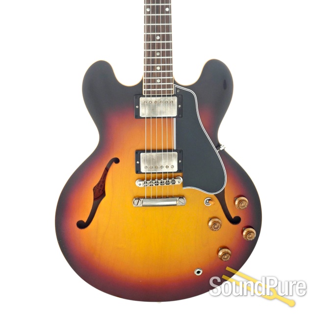Gibson 335 '59 Reissue Semi-Hollow Guitar #A99053 - Used — image 1