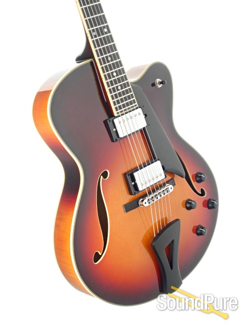 Comins GCS-16-2 Autumn Burst Archtop Guitar #218067 — image 2