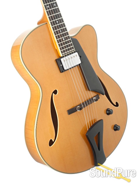 Comins GCS-16-1 Vintage Blonde Archtop Guitar #118167 — image 2