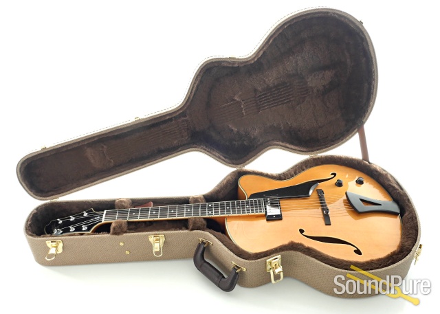 Comins GCS-16-1 Vintage Blonde Archtop Guitar #118167 — image 4