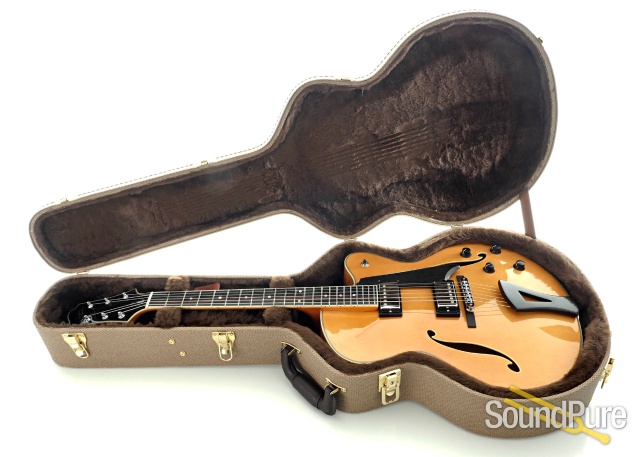 Comins GCS-16-2 Vintage Blonde Archtop Guitar #218069 — image 4