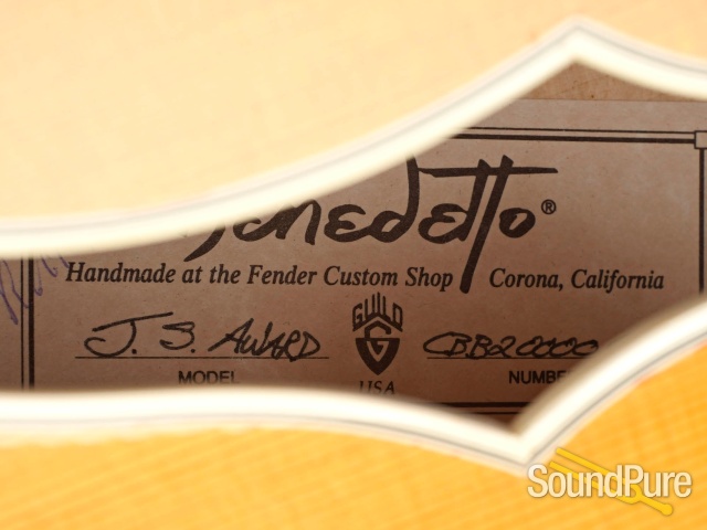 Guild / Benedetto Johnny Smith Artist Award #20000062 - Used — image 2