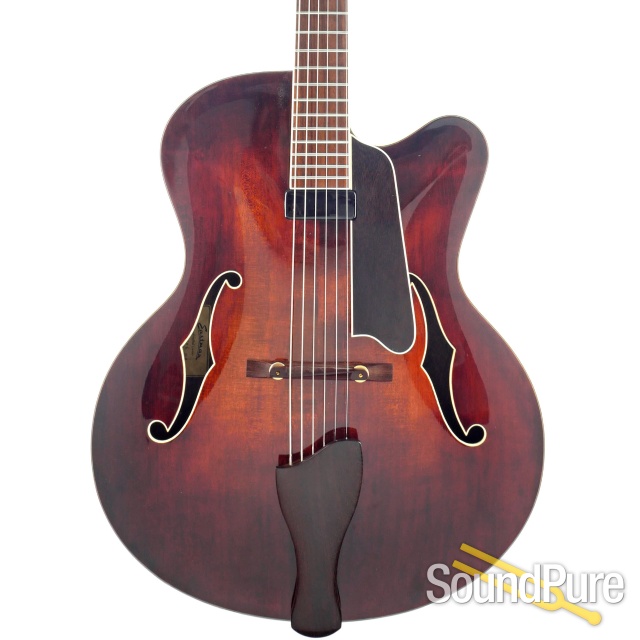 Eastman AR610CE Spruce/Mahogany Archtop #6587 - Used — image 1