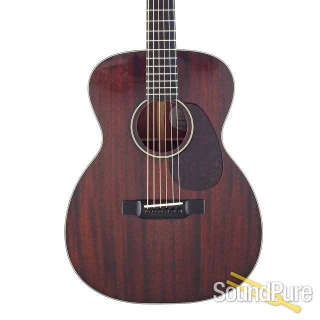 Bourgeois 00 Mahogany Acoustic Guitar #009020 - Used — image 1